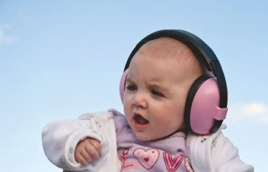 Obrázek BABY BANZ Ochrana sluchu růžová od 3 měsíců do 2 let