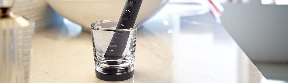 Obrázek PHILIPS SONICARE 9000 DiamondClean HX9911/09 černý (6)