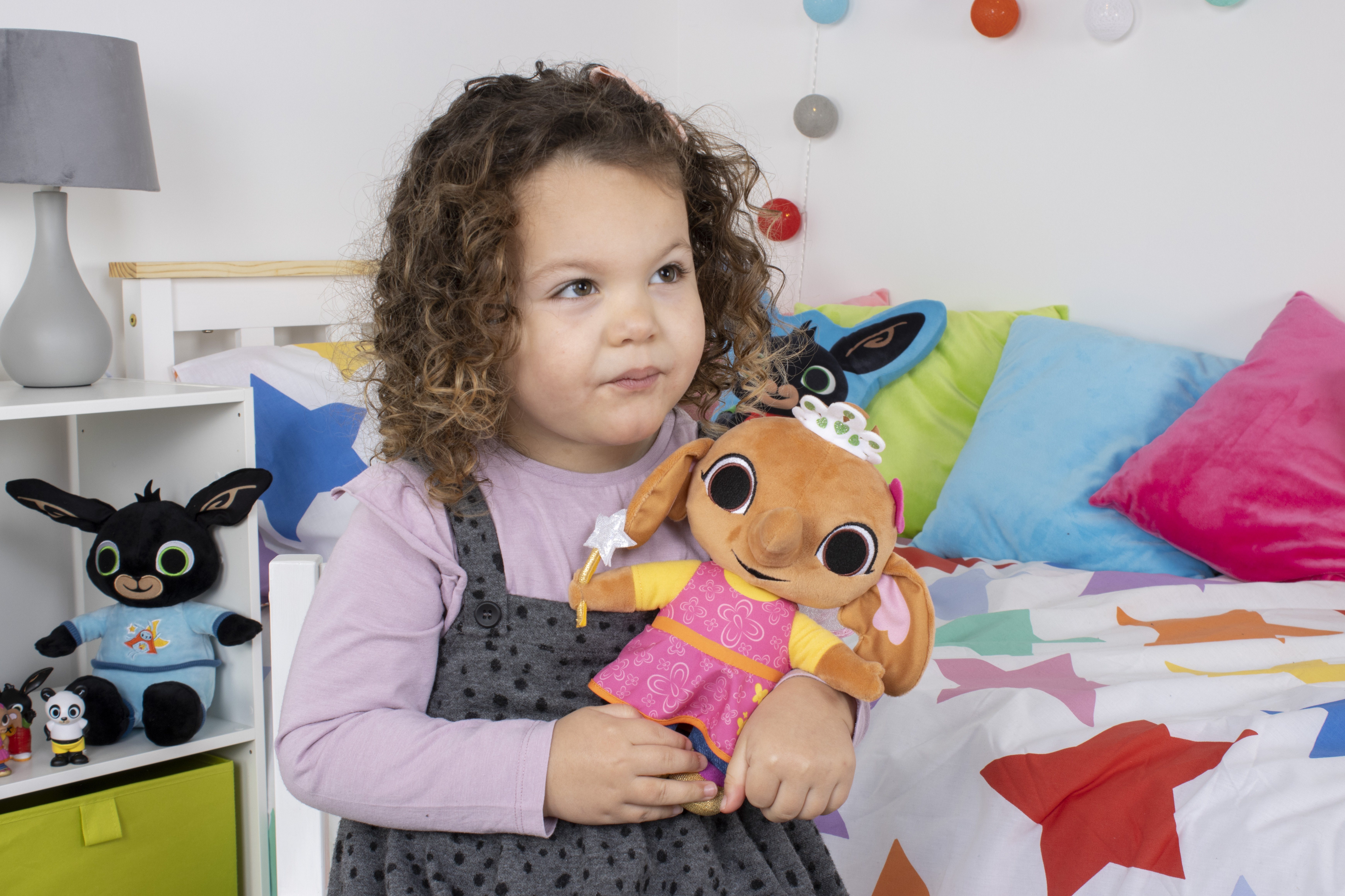 Obr&aacute;zek BING Poh&aacute;dkov&aacute; kr&aacute;lovna Sula ply&scaron; 33 cm