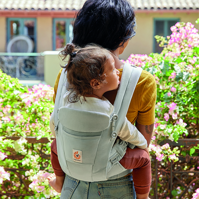 Obr&aacute;zek ERGOBABY Omni Dream nos&iacute;tko pearl grey (4)