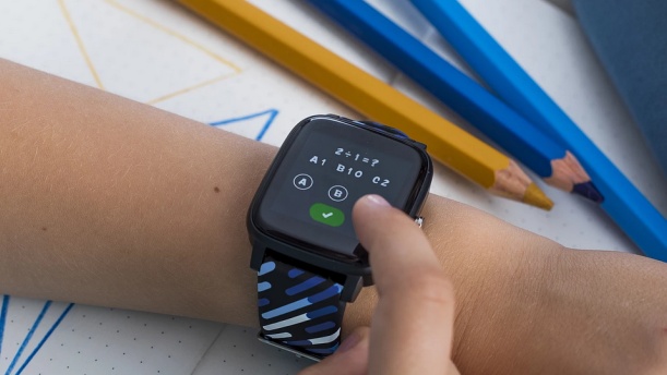 Obr&aacute;zek LAMAX BCool Black chytr&eacute; hodinky