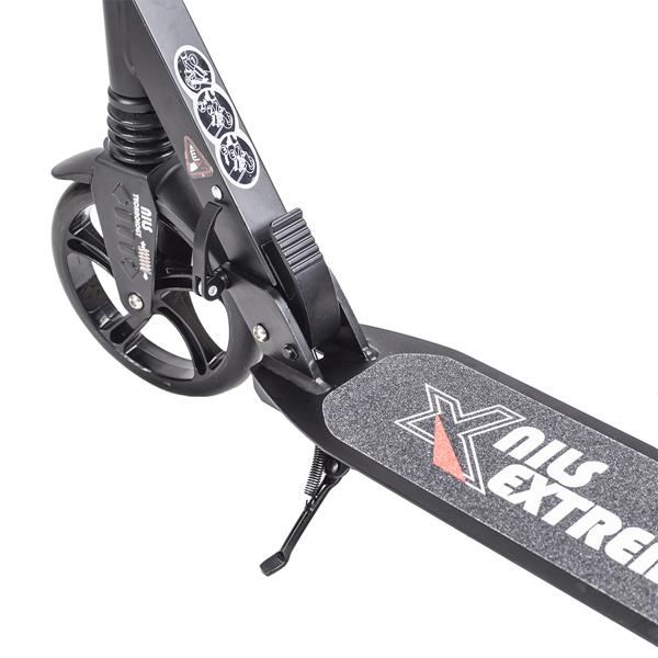 Obr&aacute;zek NILS EXTREME HA200T Koloběžka skl&aacute;dac&iacute; čern&aacute; (4)