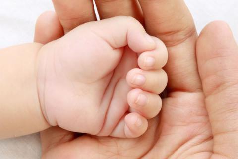 Obr&aacute;zek BEBA FM 85 Hypoalergenn&iacute; př&iacute;pravek k mateřsk&eacute;mu ml&eacute;ku od narozen&iacute; 200 g